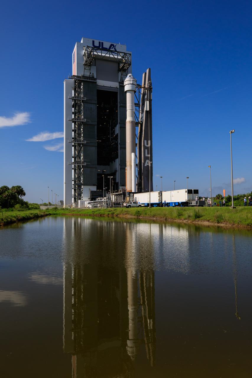 On July 29, 2021, Boeing’s CST-100 Starliner spacecraft and the United Launch Alliance Atlas V rocket rolled out of the Vertical Integration Facility to the launch pad at Space Launch Complex-41 on Cape Canaveral Space Force Station in Florida. Starliner will launch on the Atlas V for Boeing’s second uncrewed Orbital Flight Test (OFT-2) for NASA’s Commercial Crew Program. OFT-2 is an important uncrewed mission designed to test the end-to-end capabilities of the new system for NASA’s Commercial Crew Program.