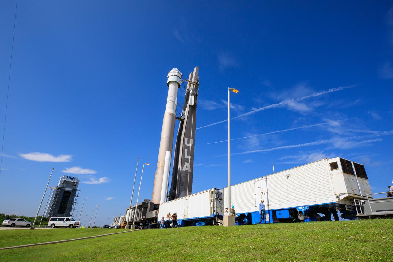On July 29, 2021, Boeing’s CST-100 Starliner spacecraft and the United Launch Alliance Atlas V rocket rolled out of the Vertical Integration Facility to the launch pad at Space Launch Complex-41 on Cape Canaveral Space Force Station in Florida. Starliner will launch on the Atlas V for Boeing’s second uncrewed Orbital Flight Test (OFT-2) for NASA’s Commercial Crew Program. OFT-2 is an important uncrewed mission designed to test the end-to-end capabilities of the new system for NASA’s Commercial Crew Program.