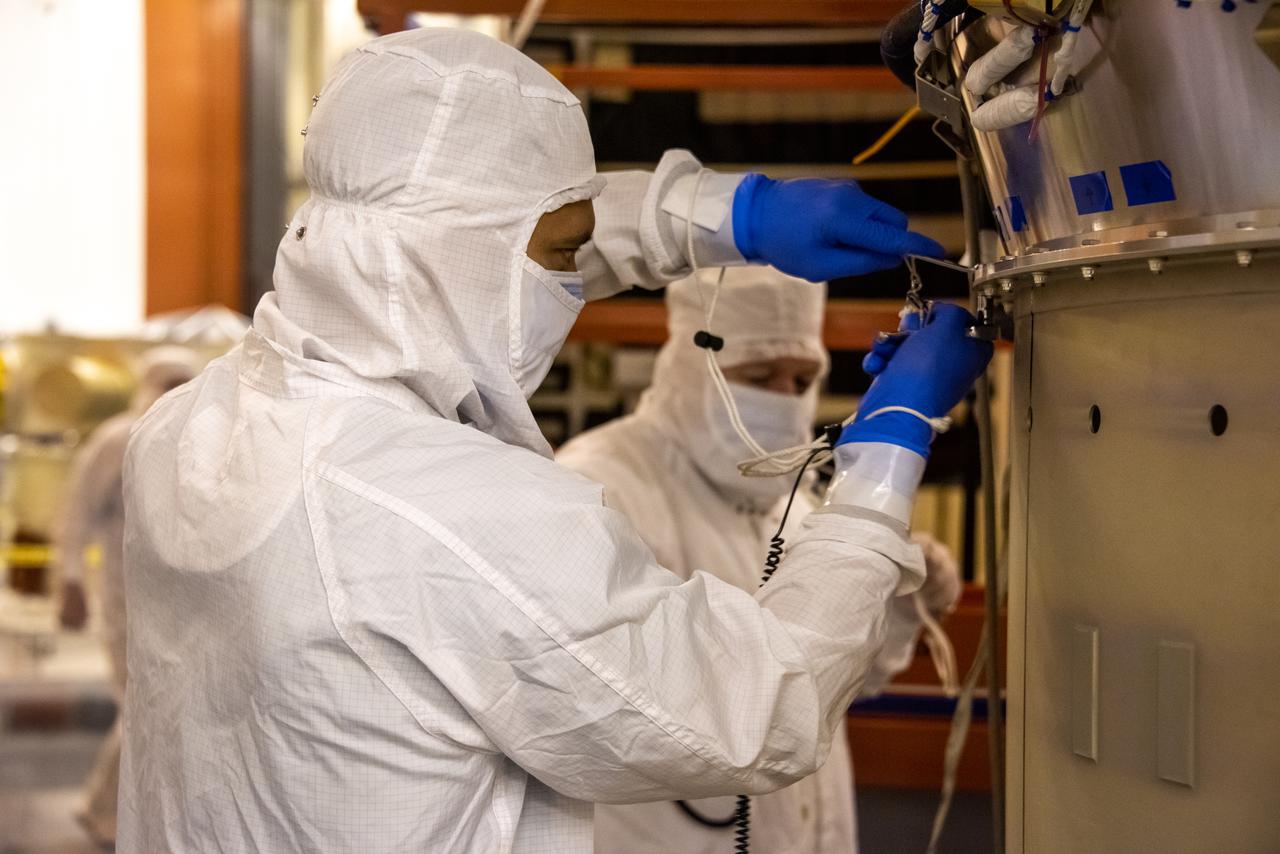 The Landsat 9 PSR to EFS C29 lift and mate inside the Integrated Processing Facility at Vandenberg Space Force Base in California.