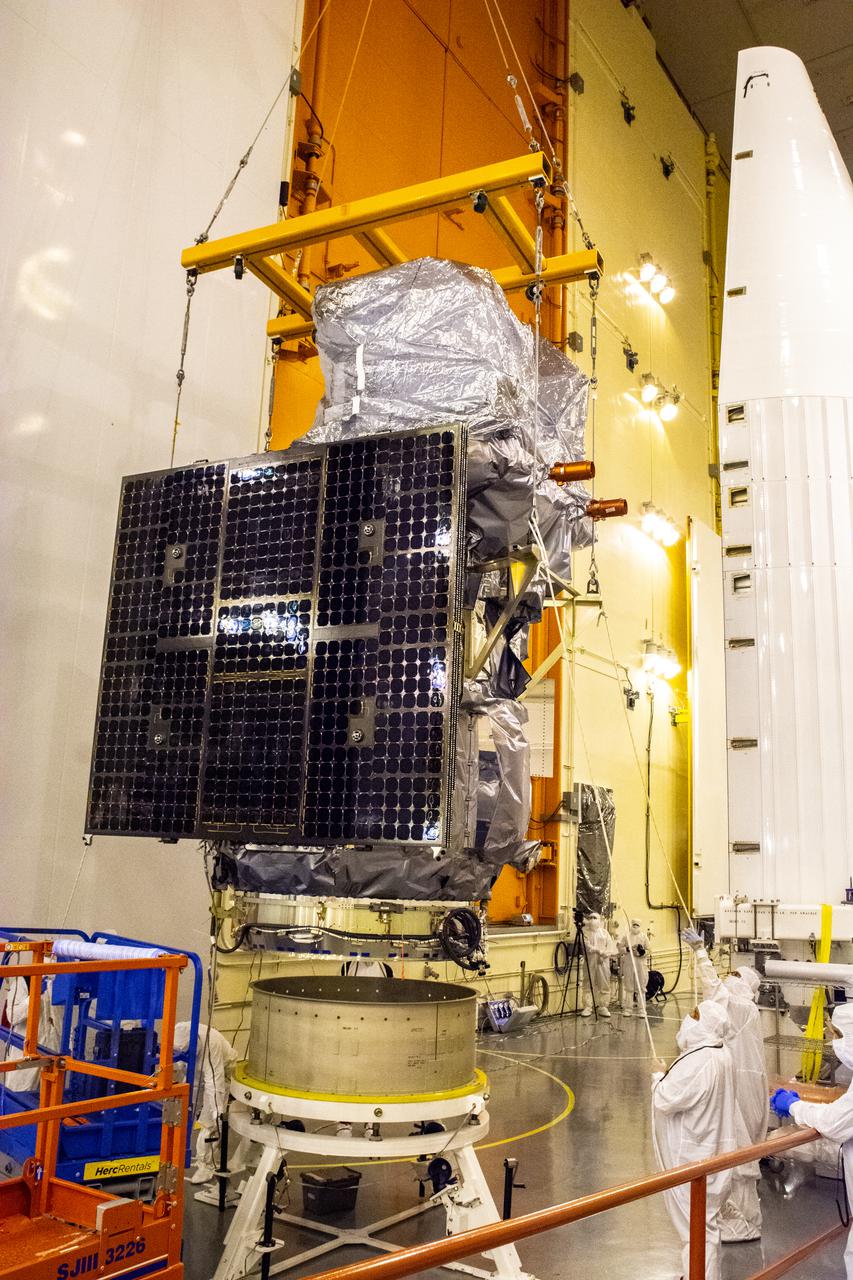 The Landsat 9 PSR to EFS C29 lift and mate inside the Integrated Processing Facility at Vandenberg Space Force Base in California.