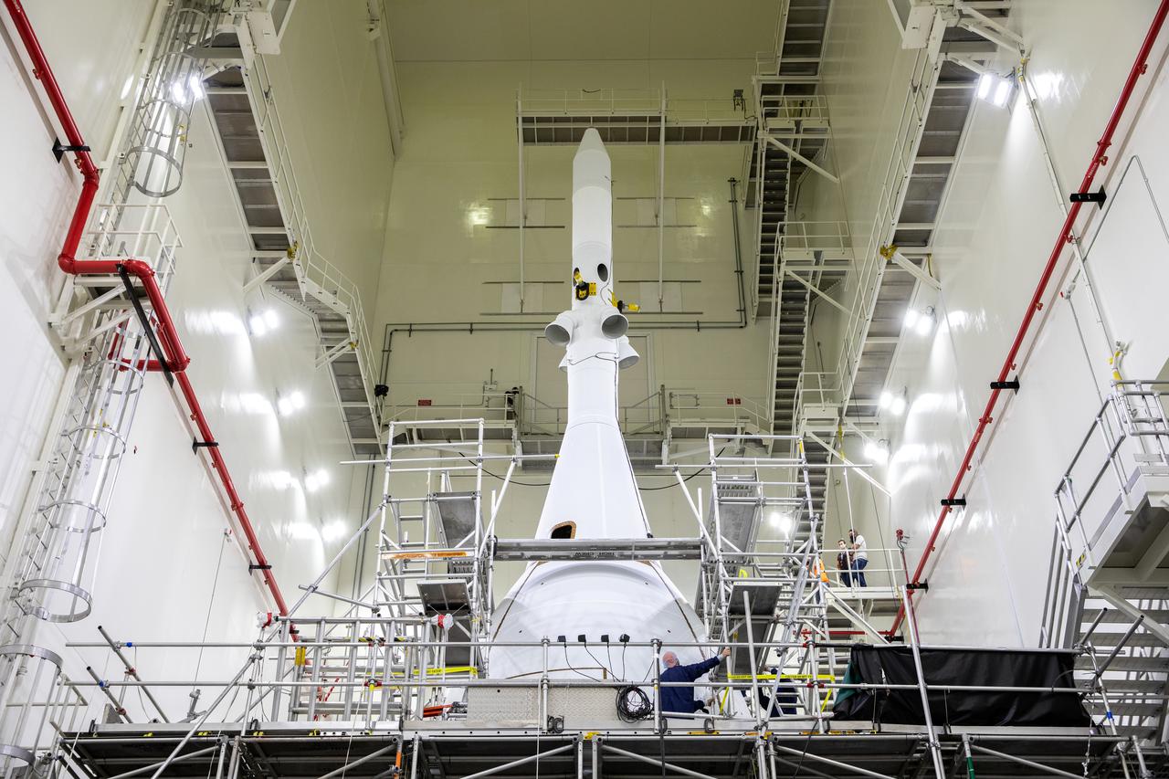The fourth and final ogive fairing for the Orion spacecraft that will fly on the Artemis I mission is attached to the spacecraft’s launch abort system (LAS) inside the Launch Abort System Facility high bay at NASA’s Kennedy Space Center in Florida on Sept. 7, 2021. The ogives are protective panels that will shield the crew module from the severe vibrations and sounds it will experience during launch. During Artemis missions, the 44-foot-tall LAS will detach from the spacecraft when it is no longer needed. Launching in 2021, Artemis I will be an uncrewed test of Orion and the Space Launch System rocket as an integrated system ahead of crewed flights to the Moon. Under Artemis, NASA aims to land the first woman and first person of color on the Moon and establish a long-term presence in lunar orbit.