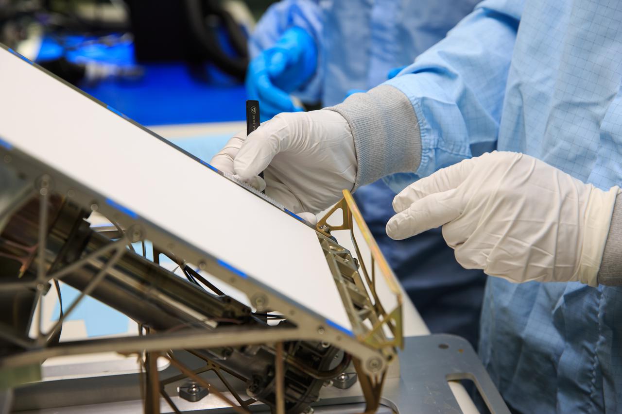 Team members working inside the Space Station Processing Facility at NASA’s Kennedy Space Center in Florida, on Sept. 23, 2021, meticulously assemble ground support equipment that will protect shipment of the Mass Spectrometer observing lunar operations (MSolo) flight hardware for preparations before it launches in 2022. MSolo is a commercial off-the-shelf mass spectrometer modified to work in space and it will help analyze the chemical makeup of landing sites on the Moon, as well as study water on the lunar surface. MSolo, scheduled to first launch in 2022, is part of four of the agency’s Commercial Lunar Payload Delivery Service missions where under the Artemis program, commercial deliveries will include science experiments, testing of technologies and demonstrations of capabilities to help NASA explore the Moon and prepare for human missions. 