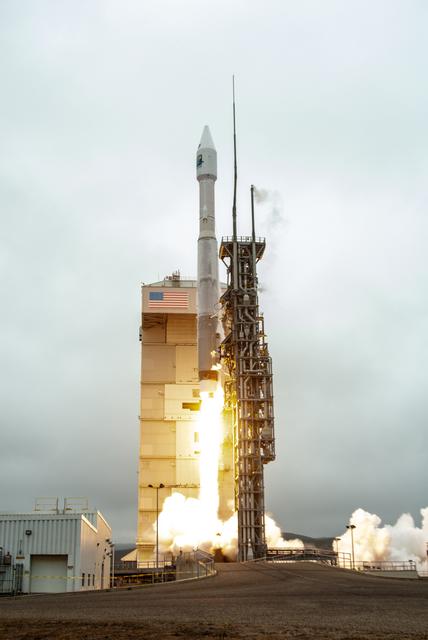 NASA image: Landsat 9 Liftoff