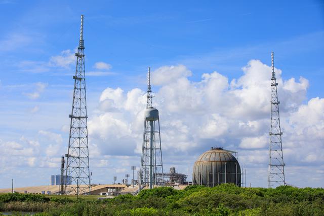 NASA image: LH2 Tank Construction Update
