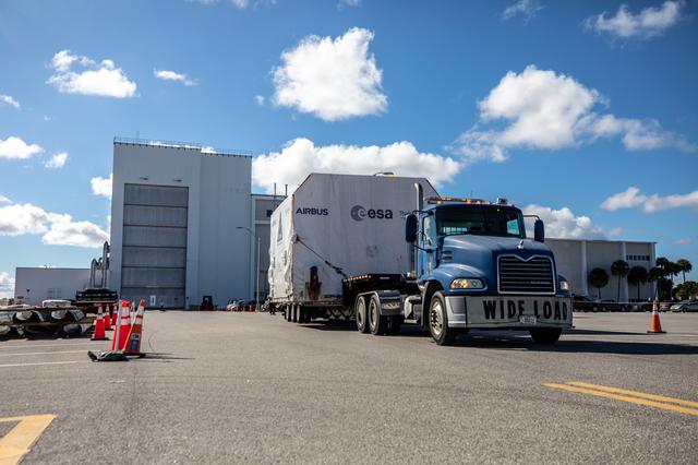 Artemis II - ESM Arrival, Offload, and Transport to O&C Building