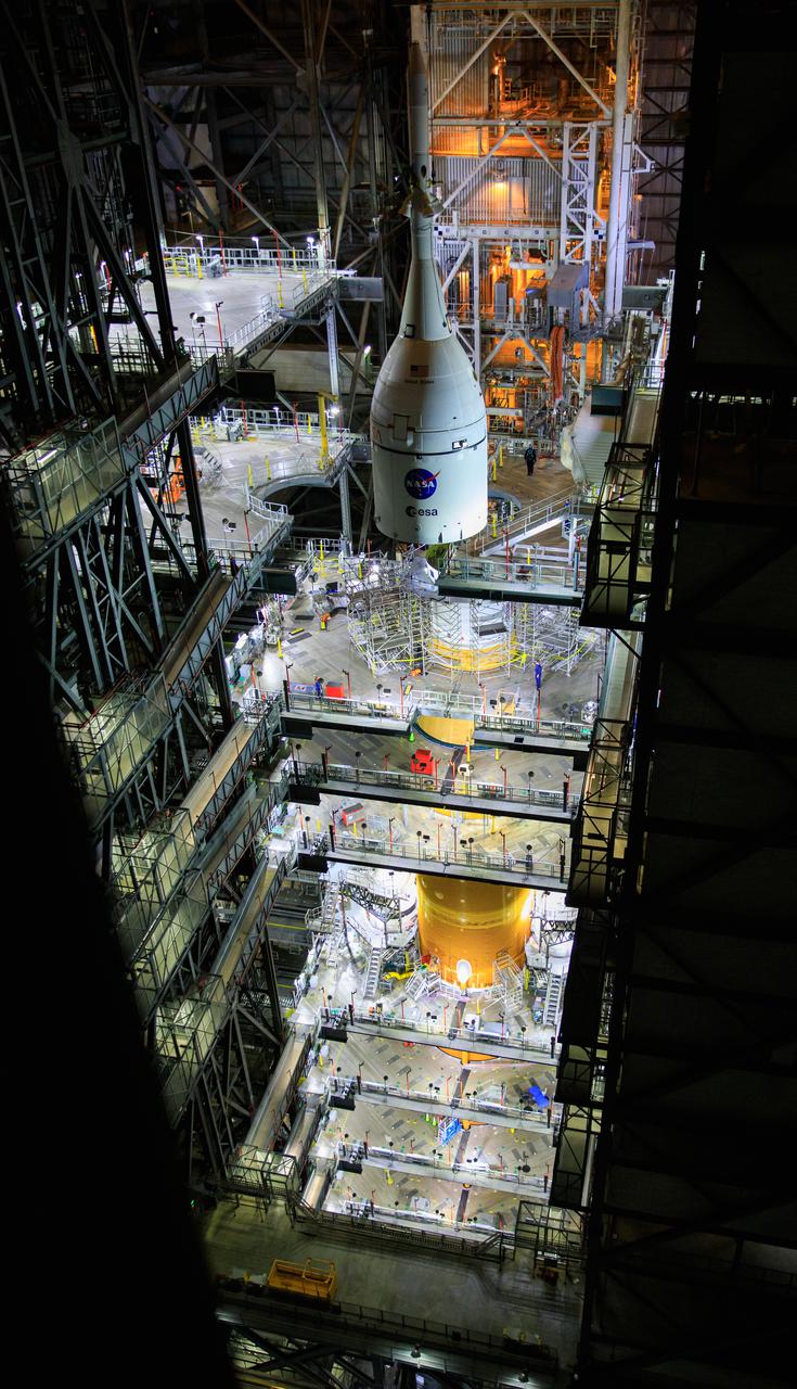 Artemis I Orion Lift & Mate