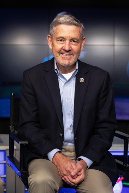 NASA image: NASA Hosts Facebook Live Event for the agency’s SpaceX Crew-3 