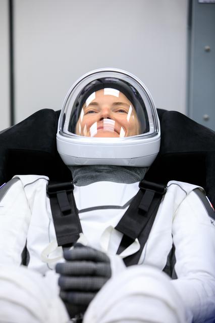 NASA image: SpaceX Crew-3 Suit-Up and Walkout