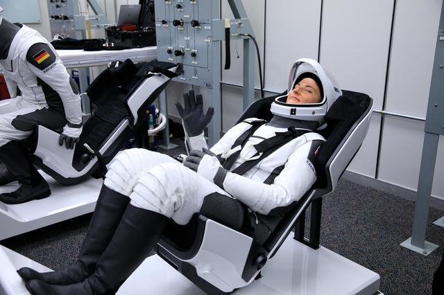 NASA image: SpaceX Crew-3 Suit-Up and Walkout