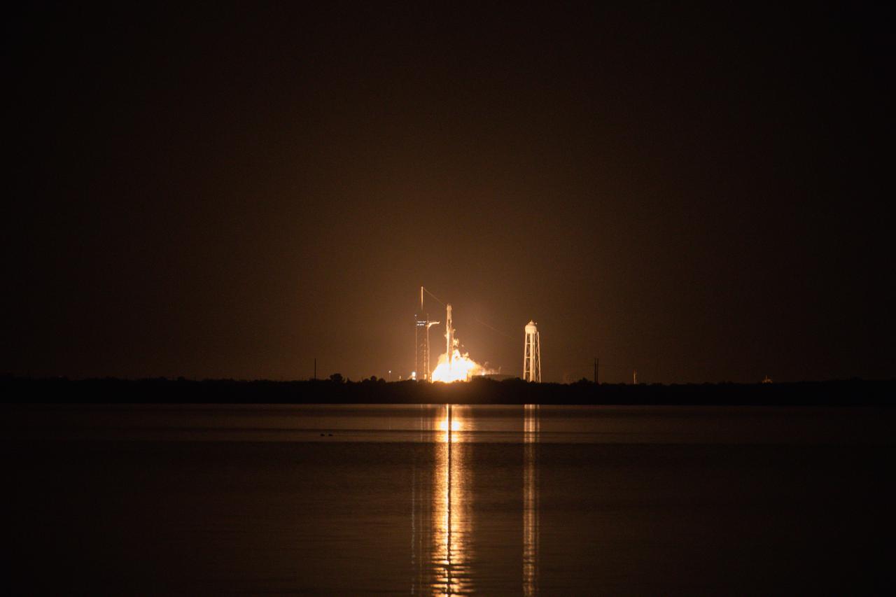 The SpaceX Falcon 9 rocket with the Crew Dragon lifts off from Launch Pad 39A at NASA’s Kennedy Space Center in Florida on Nov. 10, 2021. Aboard the Crew Dragon are the SpaceX Crew-3 astronauts Raja Chari, commander; Tom Marshburn, pilot; and Kayla Barron, mission specialist; along with Matthias Maurer, ESA (European Space Agency) astronaut and mission specialist. Launch time was at 9:03 p.m. EST. The Crew Dragon Endurance will carry the four-person crew to the International Space Station for the agency’s Commercial Crew Program.