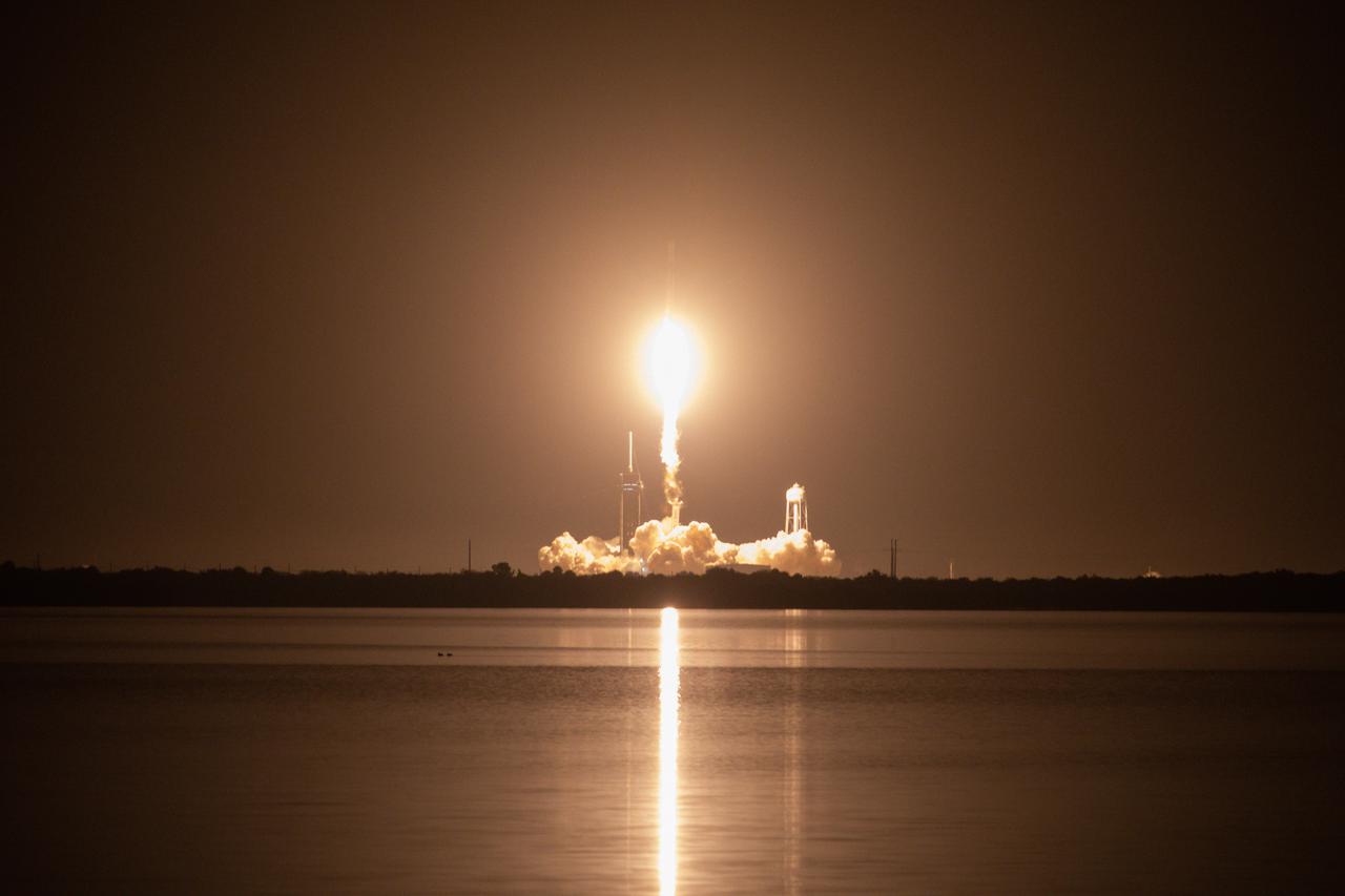 The SpaceX Falcon 9 rocket with the Crew Dragon lifts off from Launch Pad 39A at NASA’s Kennedy Space Center in Florida on Nov. 10, 2021. Aboard the Crew Dragon are the SpaceX Crew-3 astronauts Raja Chari, commander; Tom Marshburn, pilot; and Kayla Barron, mission specialist; along with Matthias Maurer, ESA (European Space Agency) astronaut and mission specialist. Launch time was at 9:03 p.m. EST. The Crew Dragon Endurance will carry the four-person crew to the International Space Station for the agency’s Commercial Crew Program.