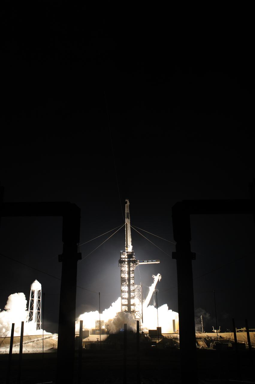The SpaceX Falcon 9 rocket with the Crew Dragon lifts off from Launch Pad 39A at NASA’s Kennedy Space Center in Florida on Nov. 10, 2021. Aboard the Crew Dragon are the SpaceX Crew-3 astronauts Raja Chari, commander; Tom Marshburn, pilot; and Kayla Barron, mission specialist; along with Matthias Maurer, ESA (European Space Agency) astronaut and mission specialist. Launch time was at 9:03 p.m. EST. The Crew Dragon Endurance will carry the four-person crew to the International Space Station for the agency’s Commercial Crew Program.