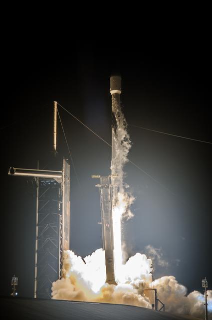 NASA image: IXPE Liftoff