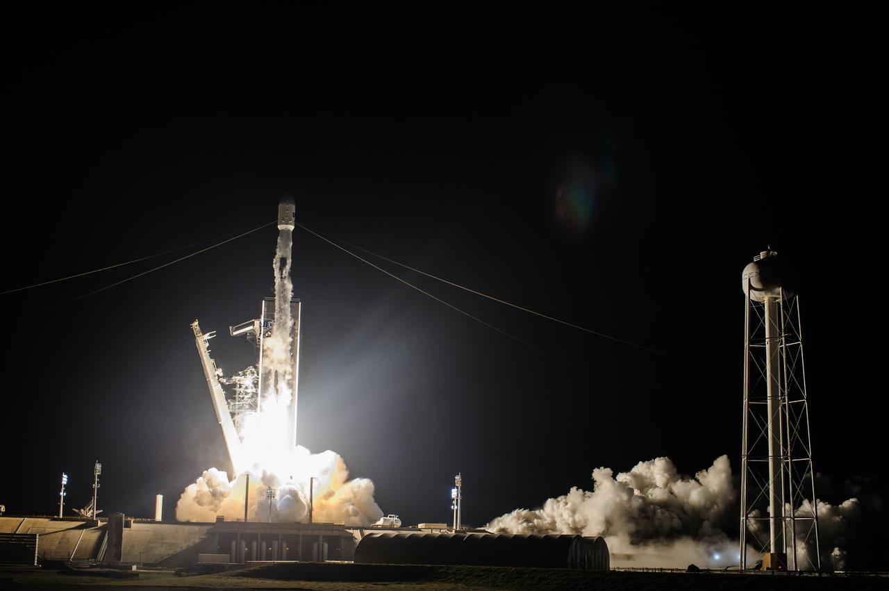 A SpaceX Falcon 9 rocket roars off the launch pad at Launch Complex 39A at NASA’s Kennedy Space Center in Florida at 1 a.m. EST on Thursday, Dec. 9, 2021, carrying NASA’s Imaging X-ray Polarimetry Explorer (IXPE) spacecraft. NASA’s Launch Services Program managed this launch. NASA’s Marshall Space Flight Center in Huntsville, Alabama, manages the IXPE mission. Ball Aerospace, headquartered in Broomfield, Colorado, manages spacecraft operations with support from the University of Colorado at Boulder. NASA’s Goddard Space Flight Center in Greenbelt, Maryland, manages the Explorers Program for the agency’s Science Mission Directorate in Washington. The IXPE spacecraft includes three space telescopes with sensitive detectors capable of measuring the polarization of cosmic X-rays, allowing scientists to answer fundamental questions about extremely complex environments in space where gravitational, electric, and magnetic fields are at their limits. The project is a collaboration between NASA and the Italian Space Agency. 