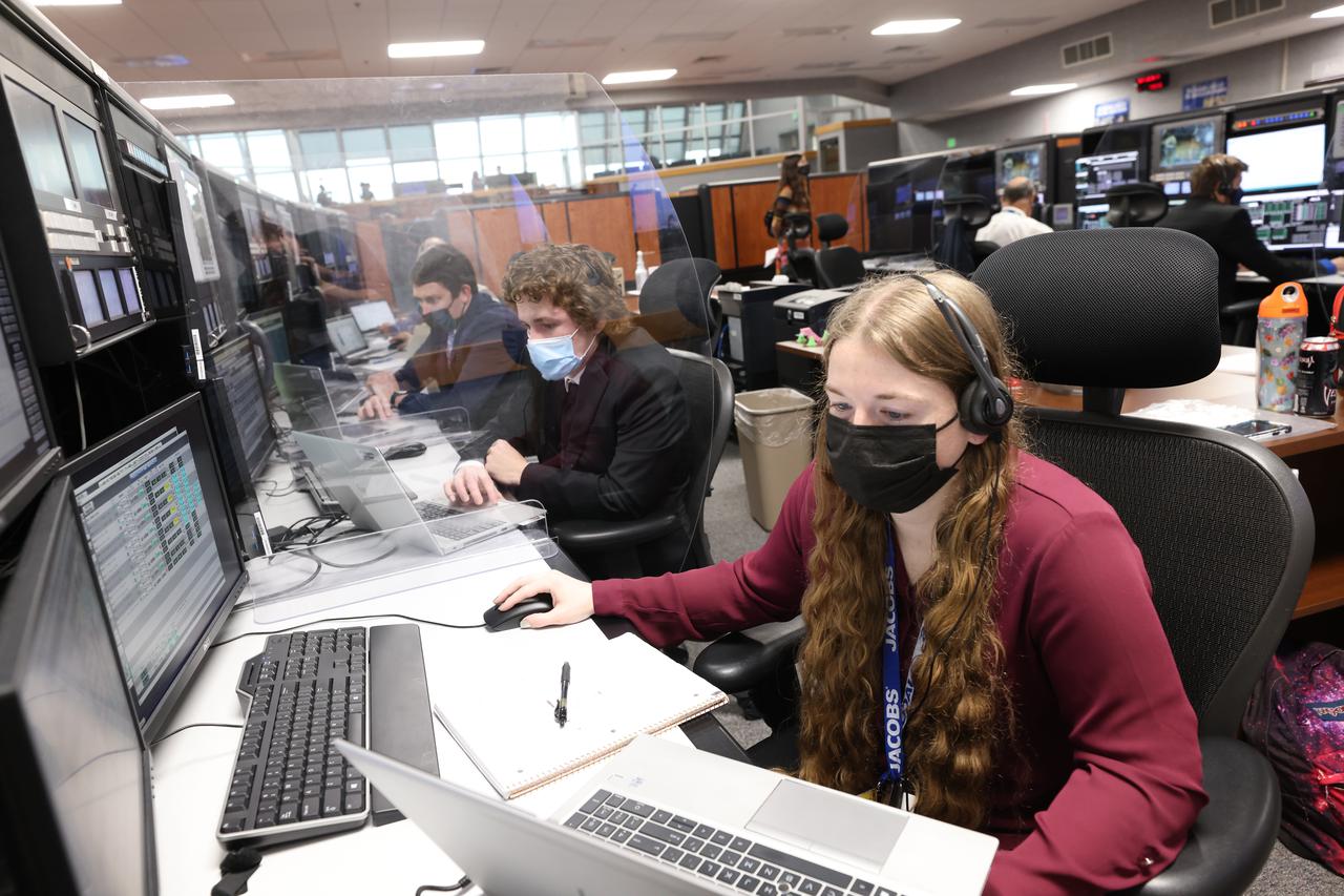 Launch team members are seated at the Environmental Control and Life Support system consoles inside Firing Room 1 of the Launch Control Center at NASA’s Kennedy Space Center in Florida on Dec. 13, 2021. They are participating in a joint integrated simulation for the Artemis I launch that covered both cryogenic loading and terminal countdown portions of prelaunch activities. Members of NASA’s mission management team and launch team conducted the simulation together. The Kennedy team was certified for the Artemis I launch. During Artemis I, the agency’s Orion spacecraft will lift off from Kennedy aboard NASA’s most powerful rocket – the Space Launch System – to fly farther than any spacecraft built for humans has ever flown. Through NASA’s Artemis missions, the agency, along with commercial and international partners, will establish a sustainable human presence on the Moon to prepare for missions to Mars. 