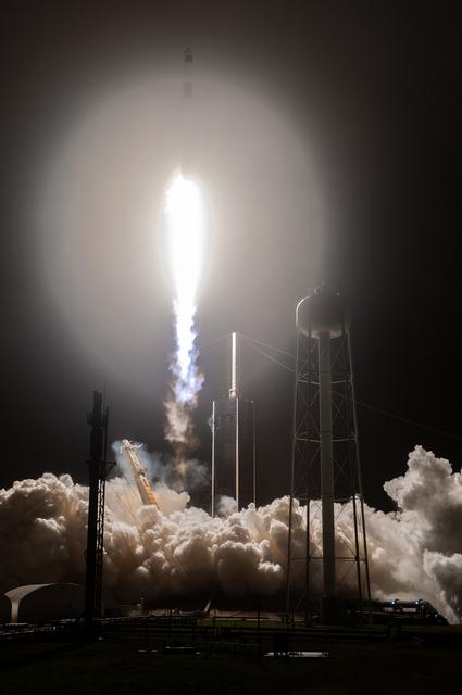 NASA image: SpaceX CRS-24 Liftoff