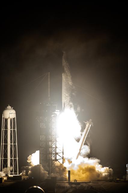 NASA image: SpaceX CRS-24 Liftoff