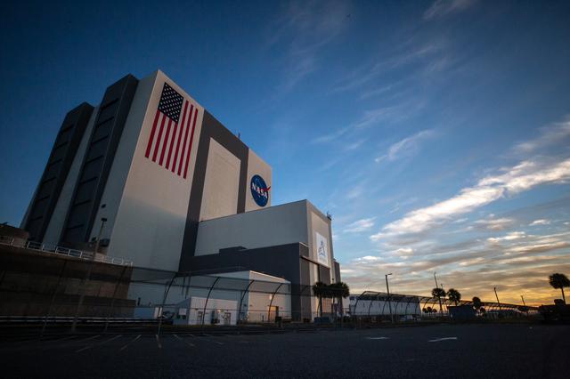 NASA image: VAB Exterior Photos
