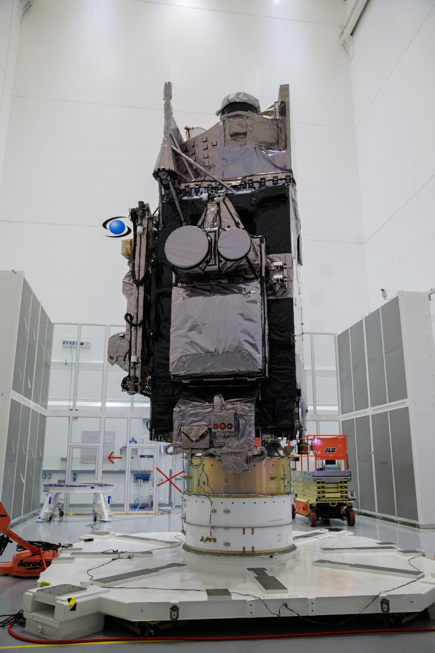 NOAA’s Geostationary Operational Environmental Satellite-T (GOES-T) is in view inside the Astrotech Space Operations facility in Titusville, Florida, on Jan. 28, 2022, as it is being prepared for encapsulation. GOES-T is scheduled to launch on March 1, 2022, atop a United Launch Alliance (ULA) Atlas V 541 rocket from Space Launch Complex 41 at Cape Canaveral Space Force Station. GOES-T is the third satellite in the GOES-R series that will continue to help meteorologists observe and predict local weather events that affect public safety. The launch is being managed by NASA’s Launch Services Program based at Kennedy Space Center in Florida, America’s multi-user spaceport.