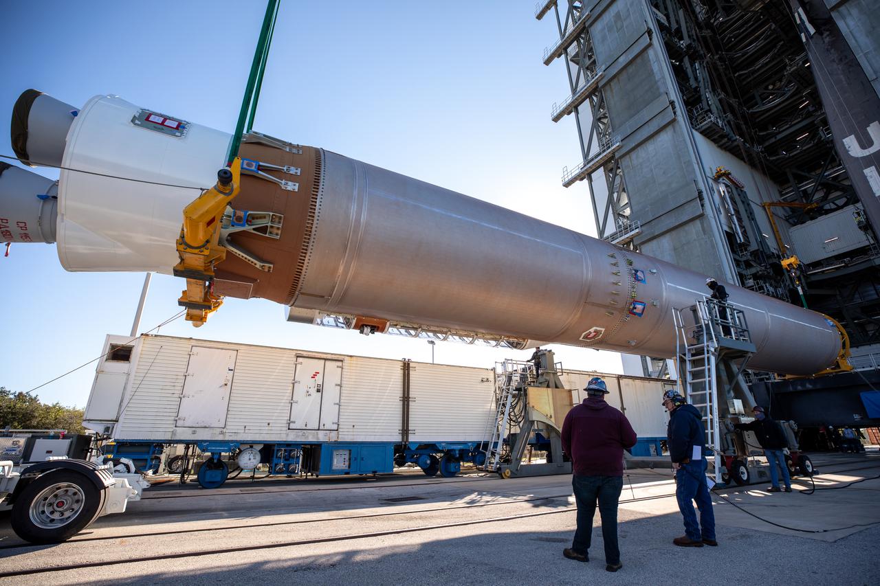 United Launch Alliance’s (ULA) first stage of the Atlas V 541 rocket is lifted up at the Space Launch Complex-41 Vertical Integration Facility at Cape Canaveral Space Force Station in Florida on Jan. 31, 2022. The Atlas V will launch the National Oceanic and Atmospheric Administration’s (NOAA) Geostationary Operational Environmental Satellite T (GOES-T). GOES-T is the third satellite in the GOES-R series that will continue to help meteorologists observe and predict local weather events that affect public safety. GOES-T is scheduled to launch from Space Launch Complex-41 on March 1, 2022. The launch is being managed by NASA’s Launch Services Program based at Kennedy Space Center, America’s multi-user spaceport.
