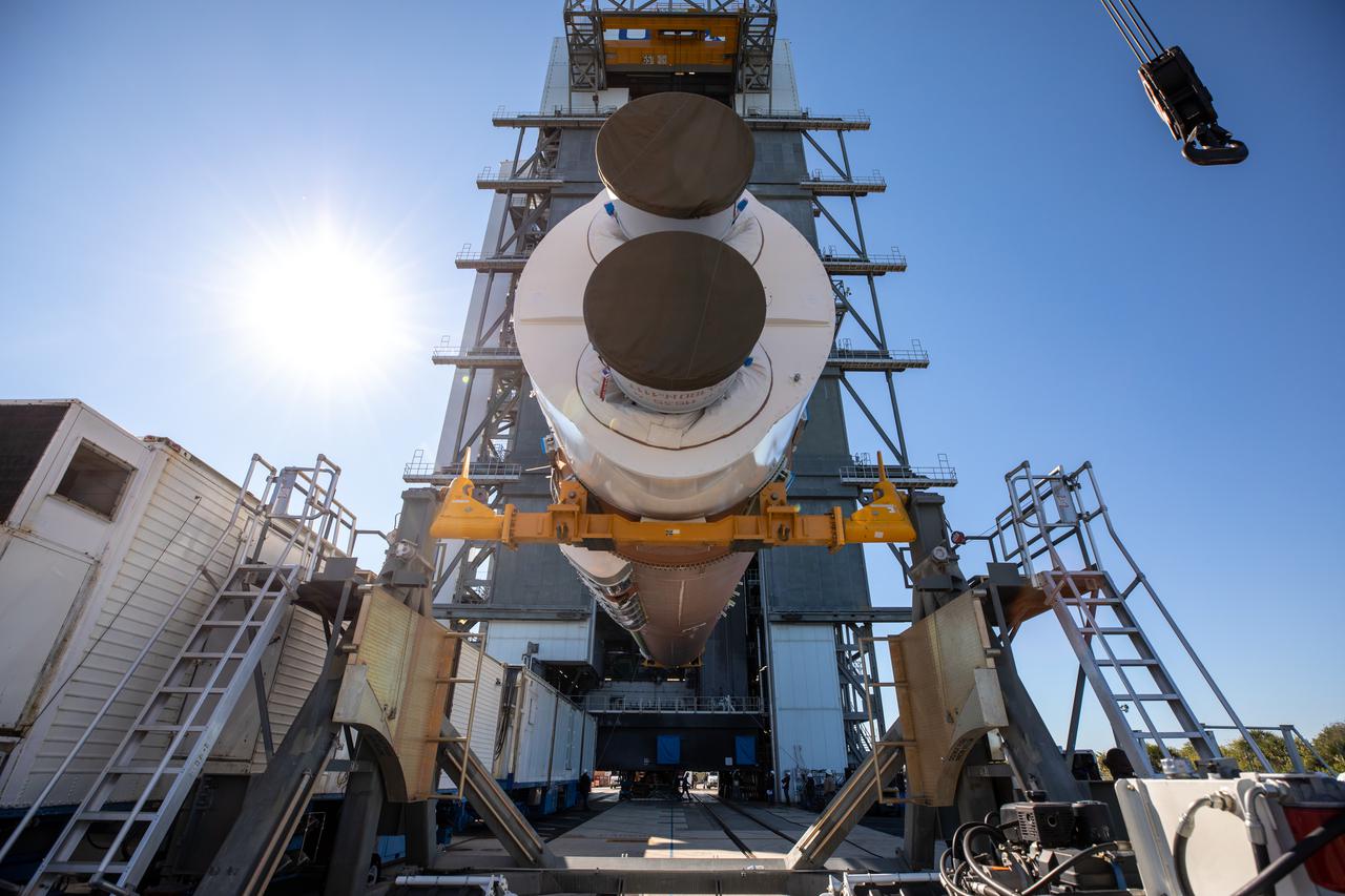 United Launch Alliance’s (ULA) first stage of the Atlas V 541 rocket is lifted up at the Space Launch Complex-41 Vertical Integration Facility at Cape Canaveral Space Force Station in Florida on Jan. 31, 2022. The Atlas V will launch the National Oceanic and Atmospheric Administration’s (NOAA) Geostationary Operational Environmental Satellite T (GOES-T). GOES-T is the third satellite in the GOES-R series that will continue to help meteorologists observe and predict local weather events that affect public safety. GOES-T is scheduled to launch from Space Launch Complex-41 on March 1, 2022. The launch is being managed by NASA’s Launch Services Program based at Kennedy Space Center, America’s multi-user spaceport.