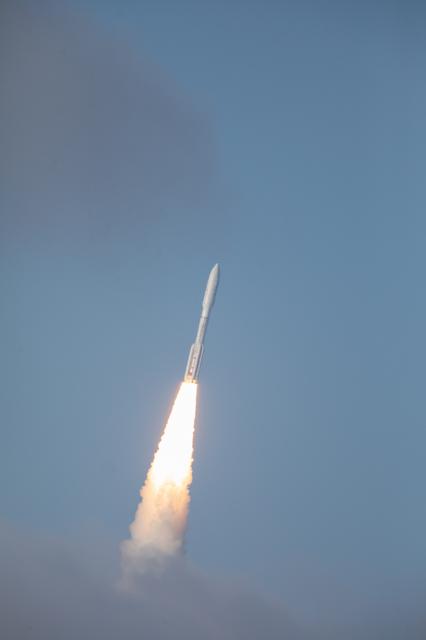 NASA image: GOES-T Liftoff