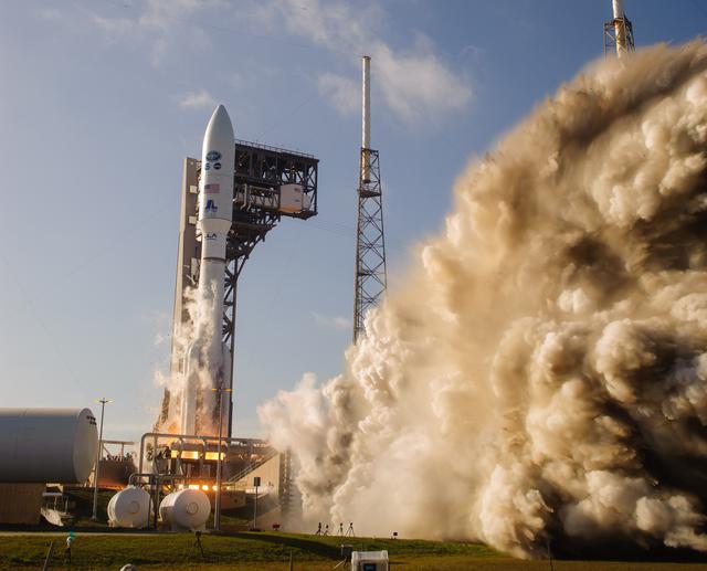 NASA image: GOES-T Atlas Liftoff