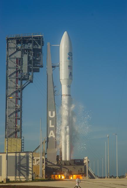 NASA image: GOES-T Atlas Liftoff