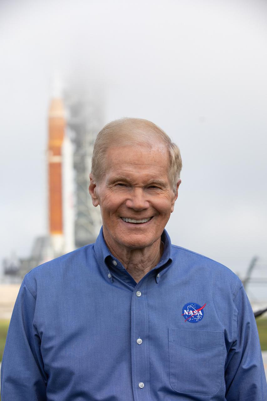 NASA Administrator Bill Nelson visits Kennedy Space Center’s Launch Pad 39B in Florida, following the Space Launch System (SLS) rocket’s arrival at the pad on March 18, 2022. The rocket, with the Orion spacecraft atop, was carried from the Vehicle Assembly Building to the pad – a 4.2-mile journey that took nearly 11 hours to complete – by the agency’s crawler-transporter 2 for a wet dress rehearsal ahead of the uncrewed Artemis I launch. Artemis I will test SLS and Orion as an integrated system prior to crewed flights to the Moon. Through Artemis, NASA will land the first woman and the first person of color on the lunar surface, paving the way for a long-term lunar presence and serving as a steppingstone on the way to Mars.