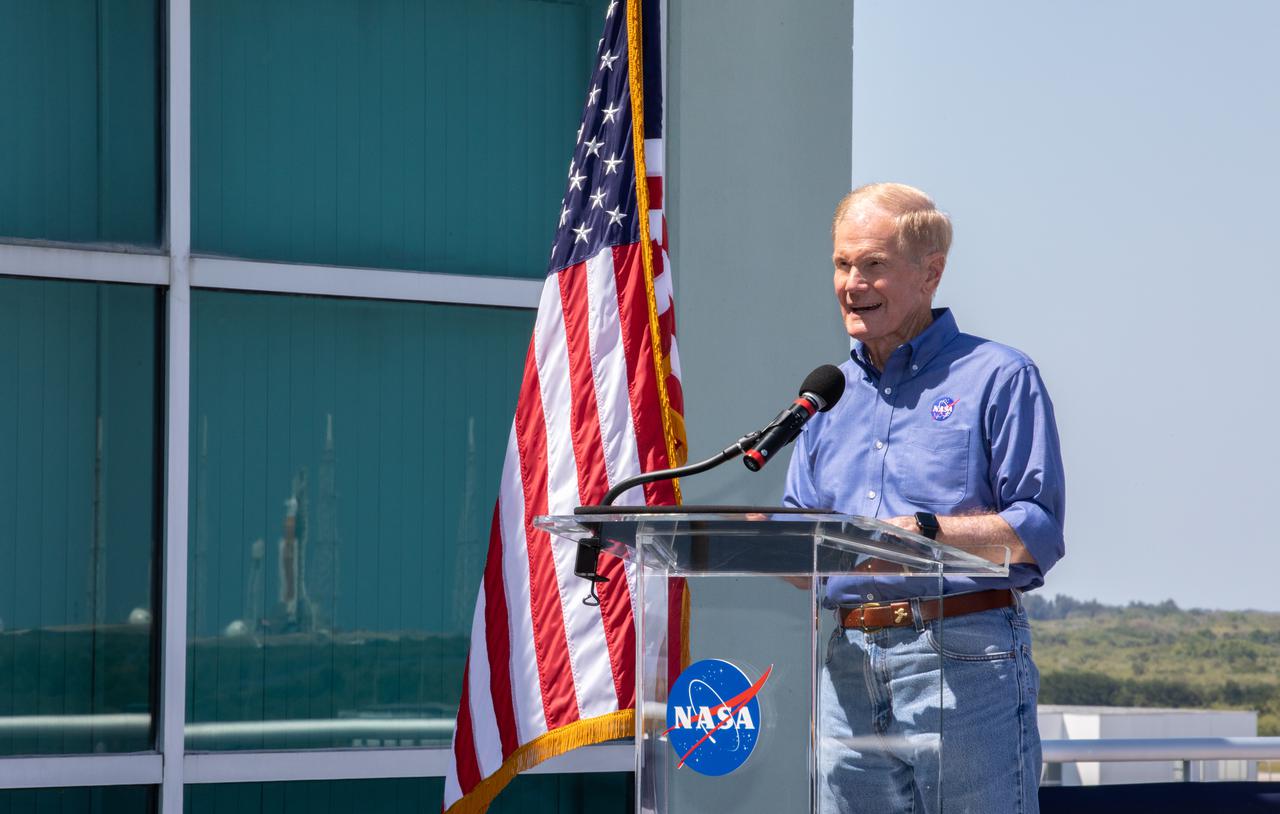 NASA Administrator Bill Nelson delivers the 2022 State of NASA address on March 28, 2022, from the agency’s Kennedy Space Center in Florida. Nelson highlighted NASA’s plans to explore the Moon and Mars, address climate change, promote racial and economic equity, and drive economic growth while sustaining U.S. leadership in aviation and aerospace innovation.