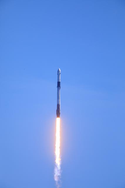 NASA image: Axiom-1 (Ax-1) Liftoff