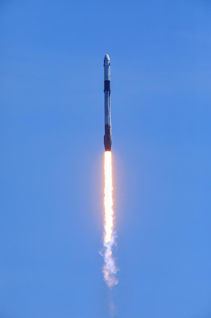 A SpaceX Falcon 9 rocket, carrying the company's Crew Dragon spacecraft, soars into the sky from Launch Complex 39A at NASA’s Kennedy Space Center in Florida at 11:17 a.m. EST on April 8, 2022, on Axiom Mission 1 (Ax-1). Commander Michael López-Alegría of Spain and the United States, Pilot Larry Connor of the United States, and Mission Specialists Eytan Stibbe of Israel, and Mark Pathy of Canada are aboard the flight to the International Space Station. The Ax-1 mission is the first private astronaut mission to the space station. 