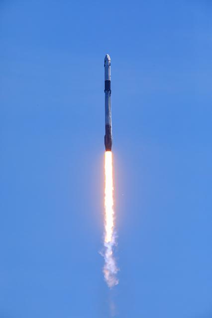 NASA image: Axiom-1 (Ax-1) Liftoff