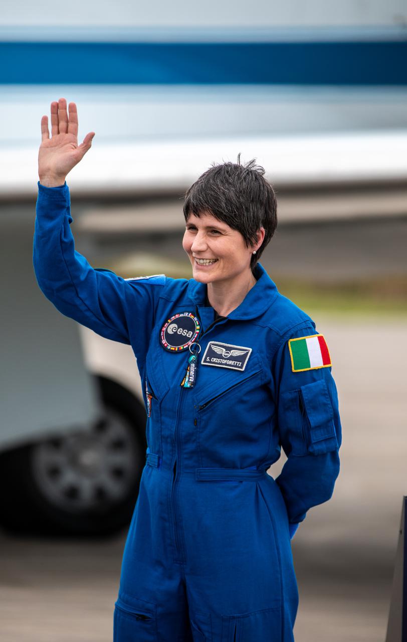ESA (European Space Agency) astronaut Samantha Cristoforetti speaks to members of the news media during crew arrival for NASA’s SpaceX Crew-4 mission at the Launch and Landing Facility at Kennedy Space Center in Florida on April 18, 2022. Cristoforetti,  along with NASA astronauts Bob Hines, Kjell Lindgren, and Jessica Watkins, will launch aboard SpaceX’s Crew Dragon and Falcon 9 rocket on April 23, 2022. Launch is targeted for 5:26 a.m. EDT from Kennedy’s Launch Complex 39A.