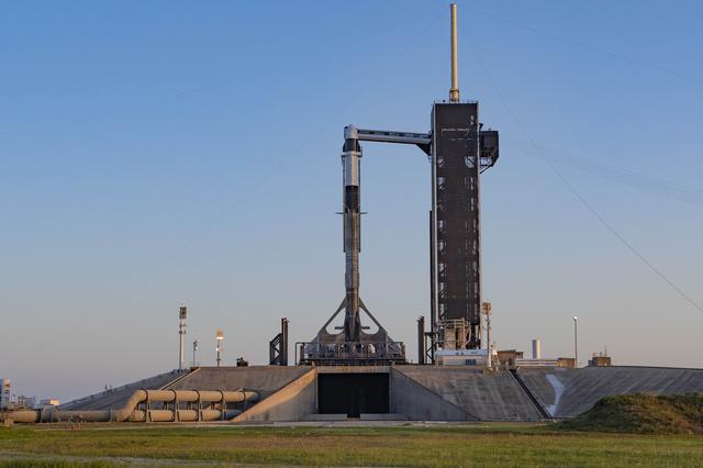 NASA image: SpaceX Crew-4 Vertical at Launch Complex 39A