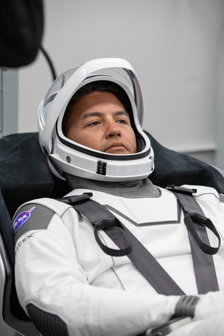 Crew-4 mission astronaut Kjell Lindgren relaxes in the suit room in the Astronaut Crew Quarters inside Kennedy Space Center’s Neil A. Armstrong Operations and Checkout Building on April 27, 2022. A team of SpaceX suit technicians assisted the crew as they put on their custom-fitted spacesuits and checked the suits for leaks. Lindgren, along with Samantha Cristoforetti, Bob Hines, and Jessica Watkins, will launch aboard SpaceX’s Crew Dragon, powered by the company’s Falcon 9 rocket, to the International Space Station as part of NASA’s Commercial Crew Program. Crew-4 is scheduled to lift off today at 3:52 a.m. EDT from Launch Complex 39A at Kennedy.