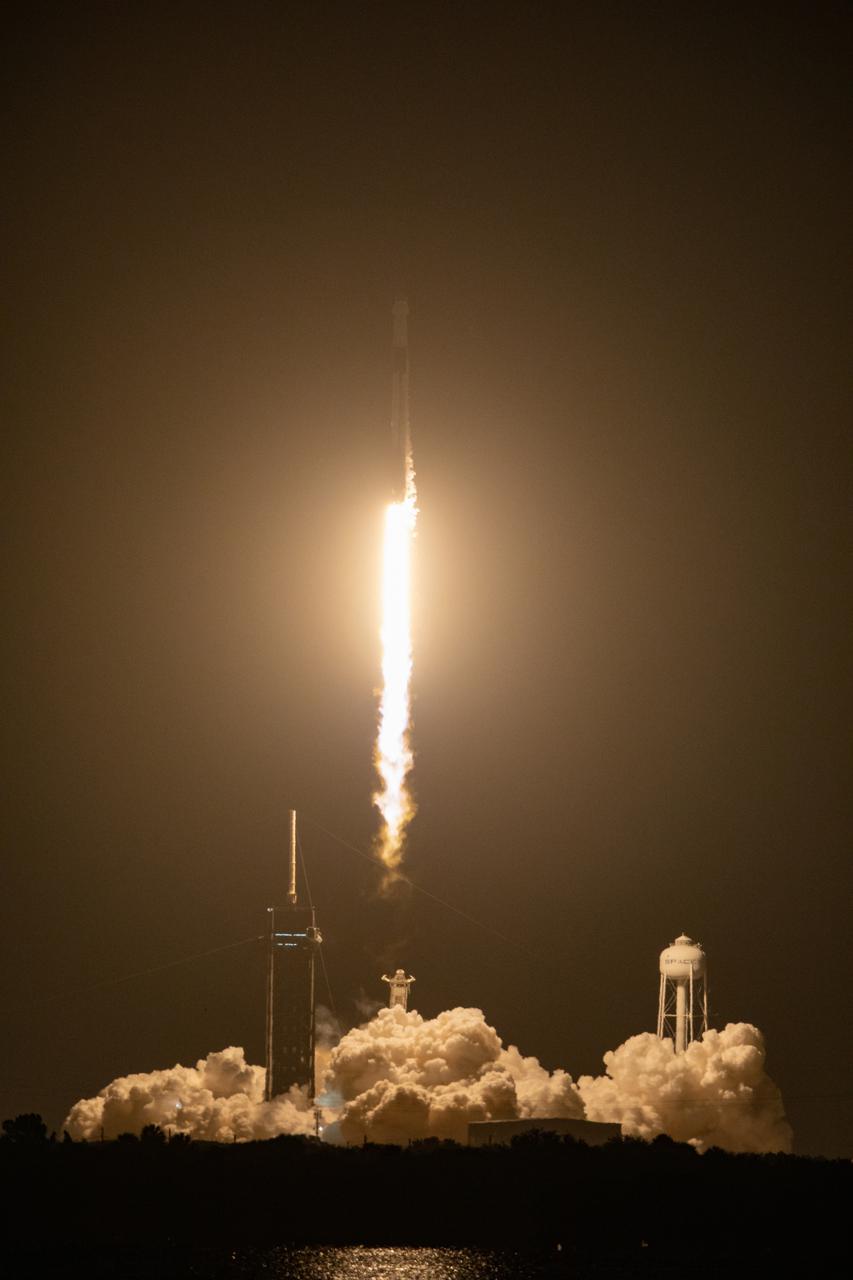 The SpaceX Falcon 9 rocket, with the company’s Crew Dragon atop, lifts off from Launch Pad 39A at Kennedy Space Center in Florida for NASA’s SpaceX Crew-4 mission on April 27, 2022, at 3:52 a.m. EDT. Aboard the Dragon are NASA astronauts Kjell Lindgren, Bob Hines, and Jessica Watkins, and ESA (European Space Agency) astronaut Samantha Cristoforetti. The spacecraft will carry the Crew-4 astronauts to the International Space Station as part of NASA’s Commercial Crew Program. The Dragon spacecraft, named Freedom by the mission’s crew, is scheduled to dock to the space station today at 8:15 p.m. EDT.
