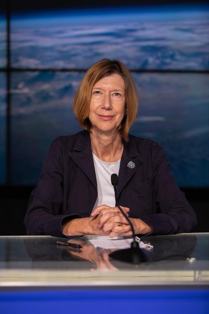 Kathryn Lueders, associate administrator, NASA’s Space Operations Mission Directorate, participates in a Crew-4 postlaunch news conference April 27, 2022, at NASA’s Kennedy Space Center in Florida. The SpaceX Crew Dragon spacecraft, powered by the company’s Falcon 9 rocket, lifted off from Kennedy’s Launch Complex 39A at 3:52 a.m. EDT on April 27. Named Freedom by mission astronauts Kjell Lindgren, Bob Hines, Jessica Watkins, and Samantha Cristoforetti, Dragon is scheduled to dock to the space station today at 8:15 p.m. EDT.