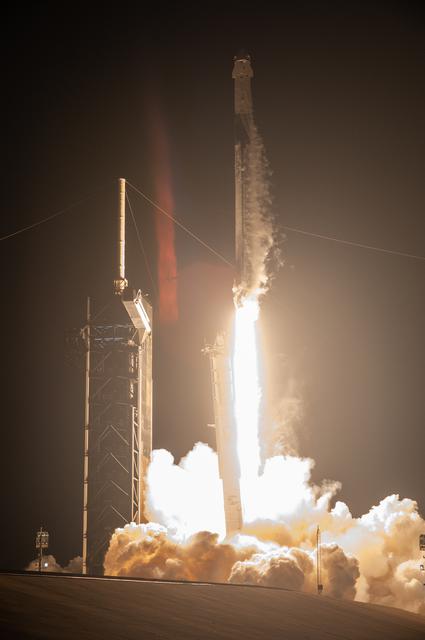 NASA image: NASA’s SpaceX Crew-4 Live Launch Coverage