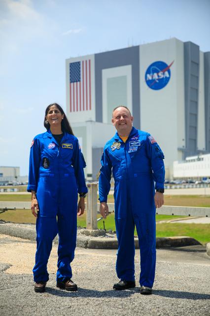 NASA image: Starliner Crew Photos