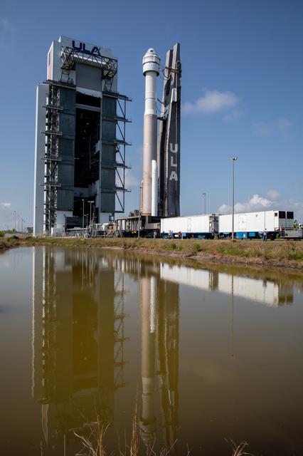 NASA image: Boeing OFT-2 Rollout at SLC-41