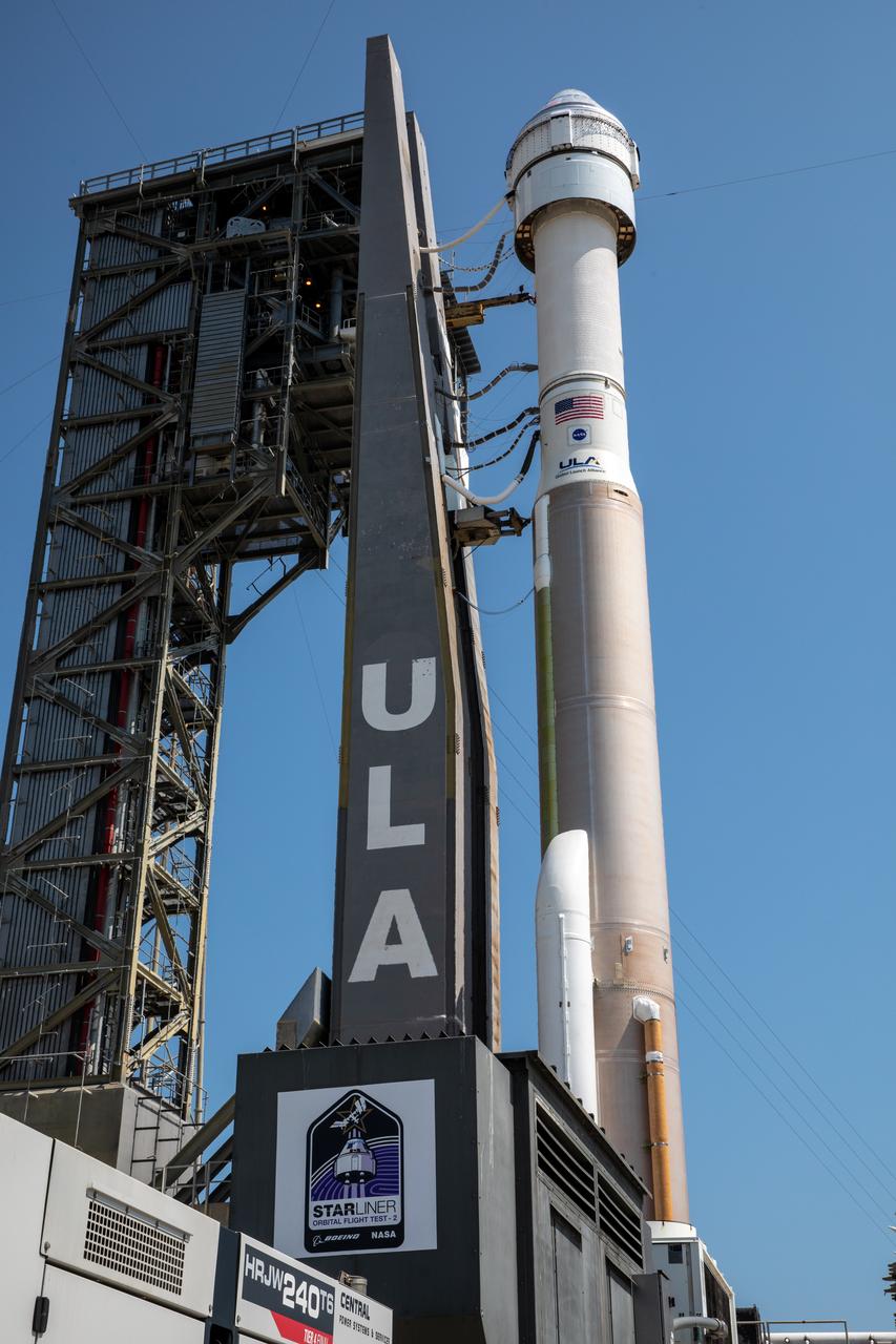 On May 18, 2022, Boeing’s CST-100 Starliner spacecraft and the United Launch Alliance Atlas V rocket roll out from the Vertical Integration Facility to the launch pad at Space Launch Complex-41 on Cape Canaveral Space Force Station in Florida. Starliner will launch on the Atlas V for Boeing’s Orbital Flight Test (OFT-2) for NASA’s Commercial Crew Program at 6:54 p.m. EDT on Thursday, May 19. OFT-2 is an important uncrewed flight test designed to test the end-to-end capabilities of the system to help the agency certify Starliner to carry astronauts to and from the International Space Station.
