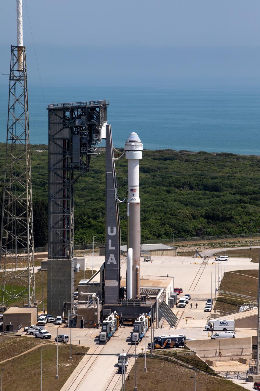 On May 18, 2022, Boeing’s CST-100 Starliner spacecraft and the United Launch Alliance Atlas V rocket roll out from the Vertical Integration Facility to the launch pad at Space Launch Complex-41 on Cape Canaveral Space Force Station in Florida. Starliner will launch on the Atlas V for Boeing’s Orbital Flight Test (OFT-2) for NASA’s Commercial Crew Program at 6:54 p.m. EDT on Thursday, May 19. OFT-2 is an important uncrewed flight test designed to test the end-to-end capabilities of the system to help the agency certify Starliner to carry astronauts to and from the International Space Station.