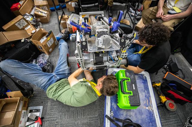 NASA image: Lunabotics / Robotic Mining Competition