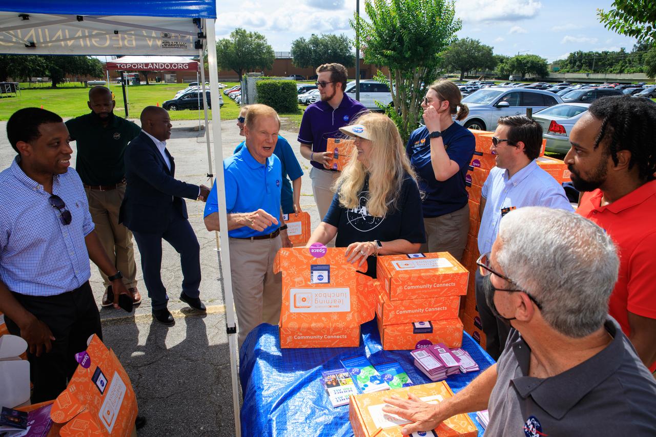 NASA Administrator Bill Nelson helped kick off a new initiative to deliver food and hands-on science, technology, engineering, and math kits, called Learning Lunchboxes, at New Beginnings Church – The Gathering Place in Orlando, Florida on Friday, June 3. The lunchboxes are aimed at inspiring and educating youth and families about NASA’s upcoming Artemis missions, which includes landing the first woman and person of color on the Moon and helping prepare for human exploration of Mars. Partners on the initiative with NASA include the Center of Science and Industry, the Second Harvest Food Bank, and the Orlando Science Center. The NASA Artemis Learning Lunchbox is made possible through NASA’s Teams Engaging Affiliated Museums and Informal Institutions (TEAM II) program. NASA Learning Lunchboxes provide five space-focused learning activities that showcase the diversity of STEM at NASA. COSI will distribute 30,000 NASA Learning Lunchboxes at local food banks across the country to help feed hungry lives and feed hungry minds. This innovative, community-based model will bring together other science centers and museums, afterschool providers, and community leaders to highlight the importance of STEM. This project also includes digital extension resources.