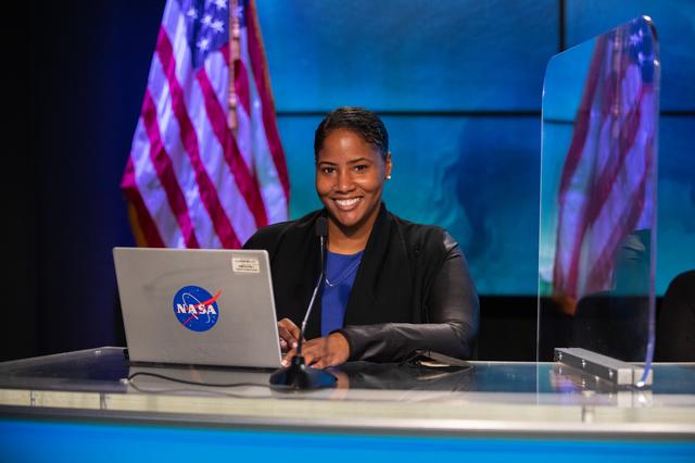 NASA image: NASA/SpaceX CRS-25 Climate Conversation Briefing