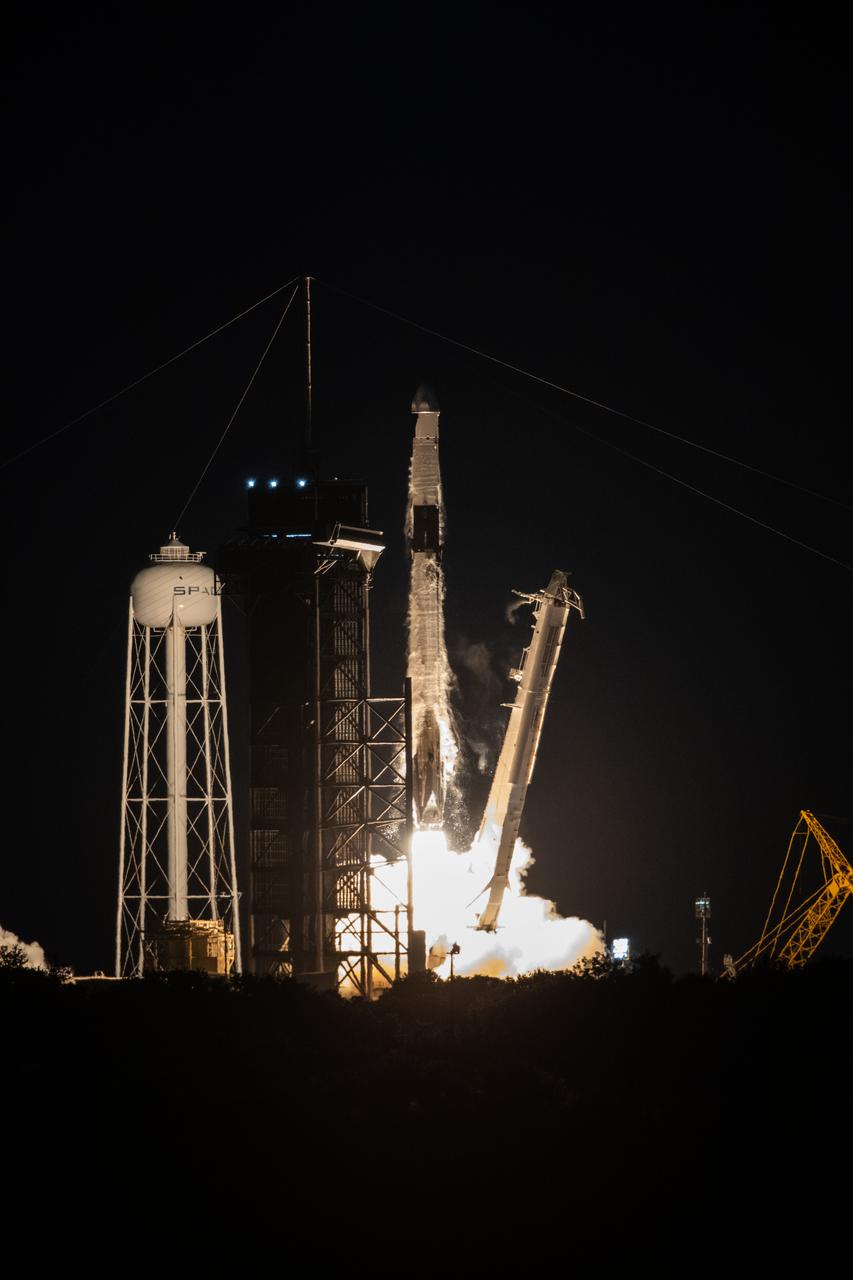 The SpaceX Falcon 9 rocket carrying the Dragon capsule lifts off from Launch Complex 39A at NASA’s Kennedy Space Center in Florida on July 14, 2022, on the company’s 25th Commercial Resupply Services mission for the agency to the International Space Station. Liftoff was at 8:44 p.m. EDT. Dragon will deliver more than 5,800 pounds of cargo, including a variety of NASA investigations, to the space station. The spacecraft is expected to spend about a month attached to the orbiting outpost before it returns to Earth with research and return cargo, splashing down off the coast of Florida.