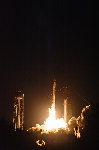 NASA image: NASA's SpaceX CRS-25 Liftoff
