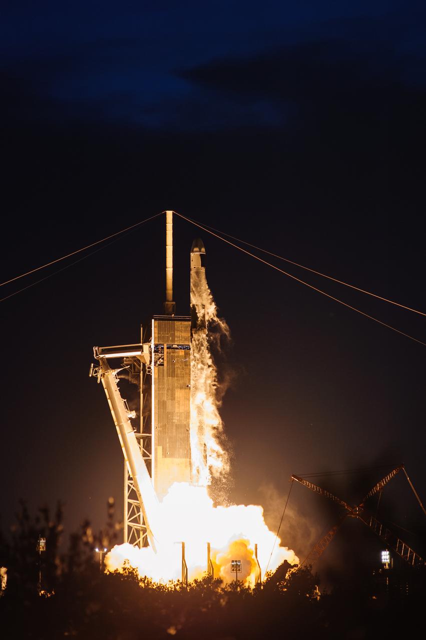 The SpaceX Falcon 9 rocket carrying the Dragon capsule lifts off from Launch Complex 39A at NASA’s Kennedy Space Center in Florida on July 14, 2022, on the company’s 25th Commercial Resupply Services mission for the agency to the International Space Station. Liftoff was at 8:44 p.m. EDT. Dragon will deliver more than 5,800 pounds of cargo, including a variety of NASA investigations, to the space station. The spacecraft is expected to spend about a month attached to the orbiting outpost before it returns to Earth with research and return cargo, splashing down off the coast of Florida.