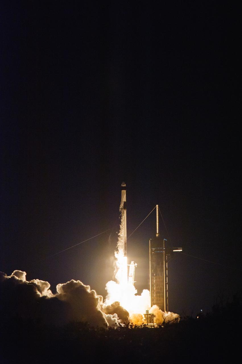 The SpaceX Falcon 9 rocket carrying the Dragon capsule lifts off from Launch Complex 39A at NASA’s Kennedy Space Center in Florida on July 14, 2022, on the company’s 25th Commercial Resupply Services mission for the agency to the International Space Station. Liftoff was at 8:44 p.m. EDT. Dragon will deliver more than 5,800 pounds of cargo, including a variety of NASA investigations, to the space station. The spacecraft is expected to spend about a month attached to the orbiting outpost before it returns to Earth with research and return cargo, splashing down off the coast of Florida. 